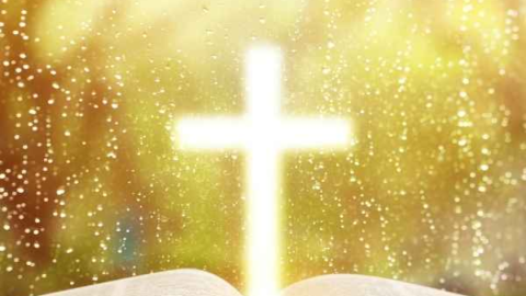 how to stay spiritually strong in tough seasons with Bible and prayer during difficult times